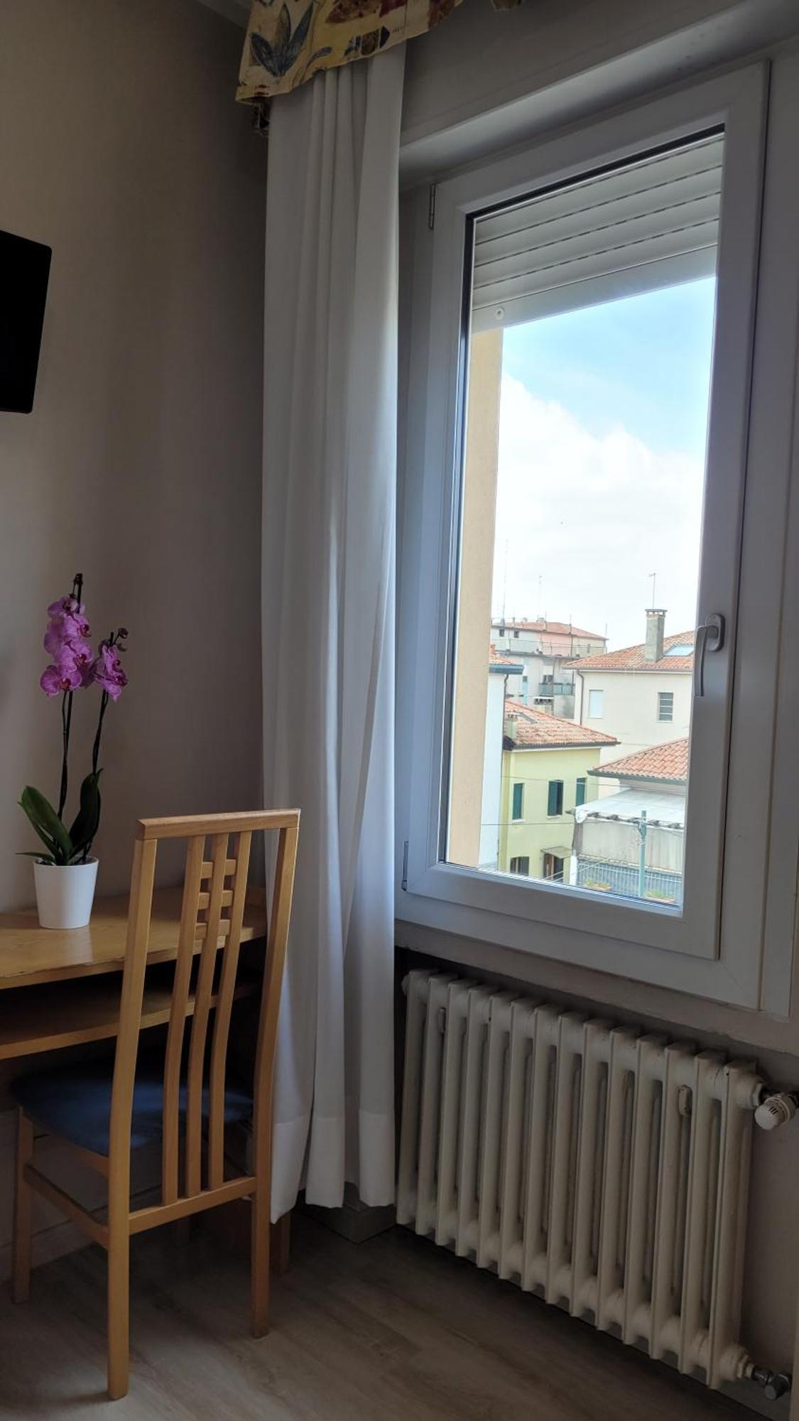 Hotel Montepiana Местре Экстерьер фото
